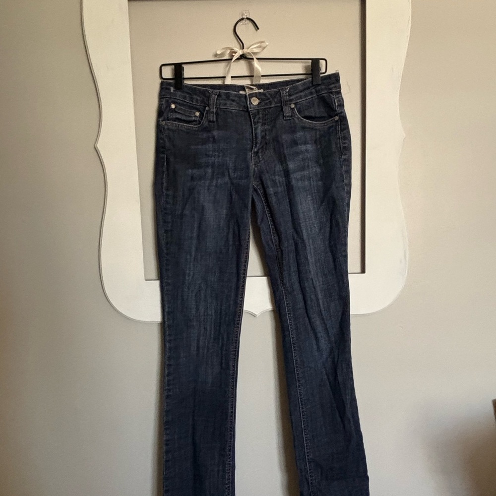 💌 Refuge Dark-Wash Low Rise Bootcut Jeans 💌